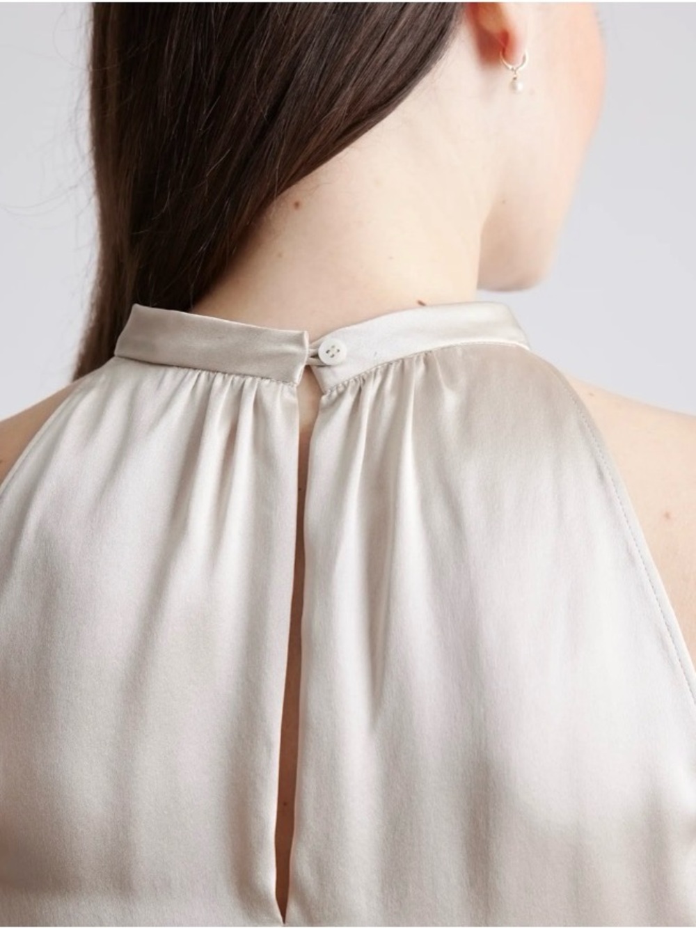 Quince 100% Washable Silk Halter Top size S - Picture 6 of 11